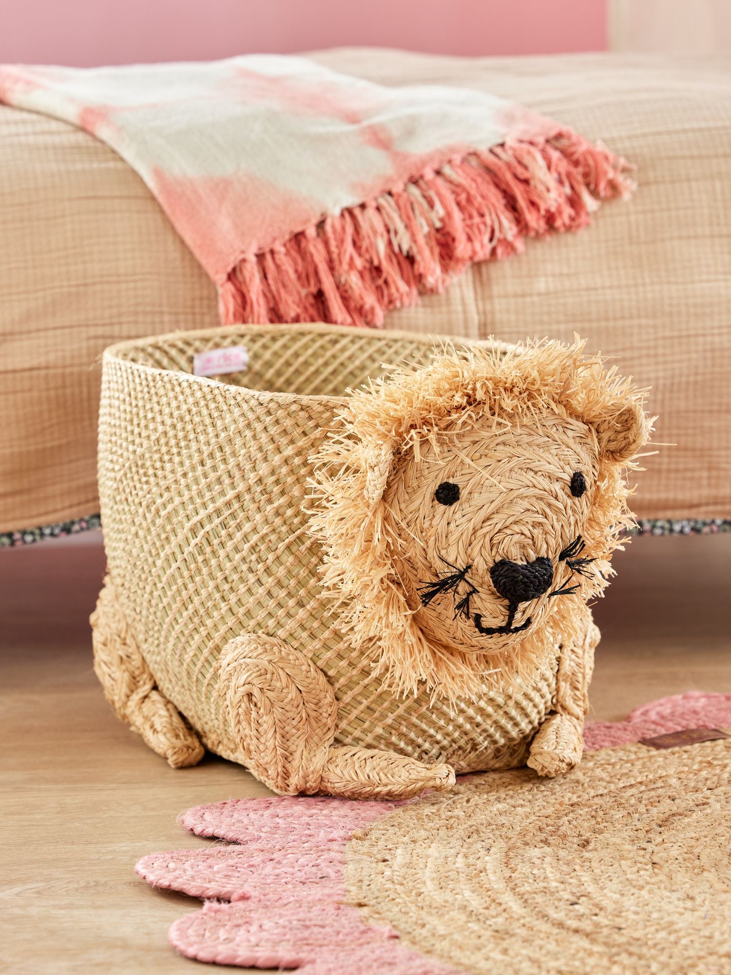 Large Lion Raffia Storage Basket - Natural – RICE by RICE