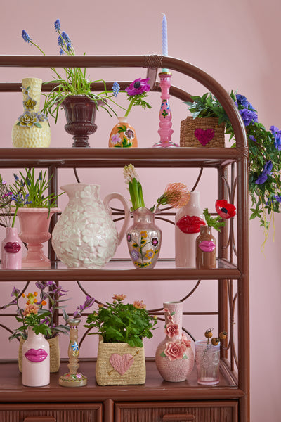 Ceramic Vase - Pink Environment
