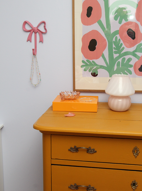 Bows, bows and more bows