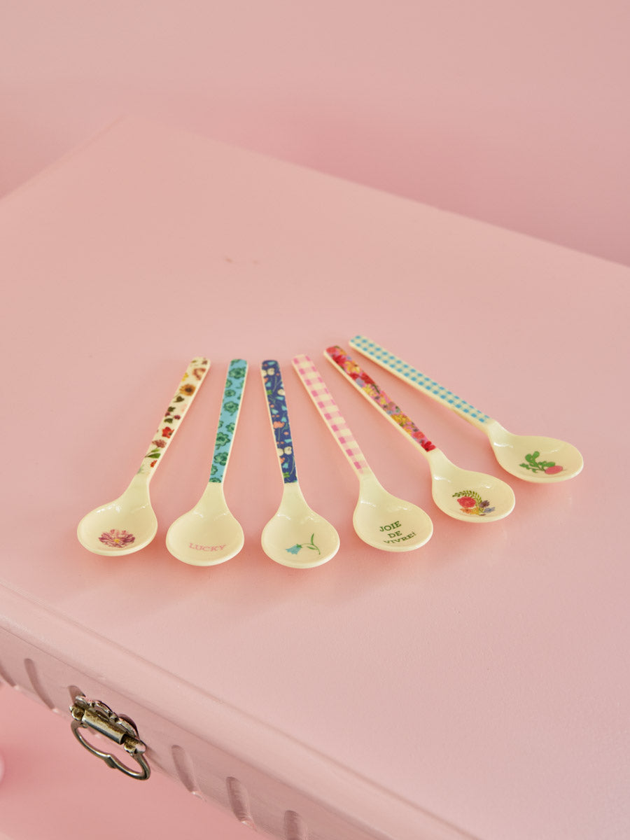 Melamine spoons